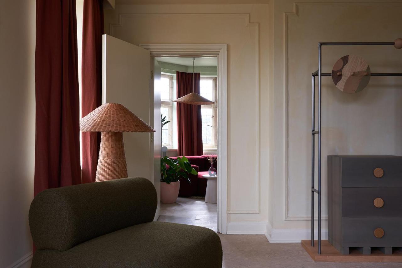 Hotel Birch Selsdon 4*
