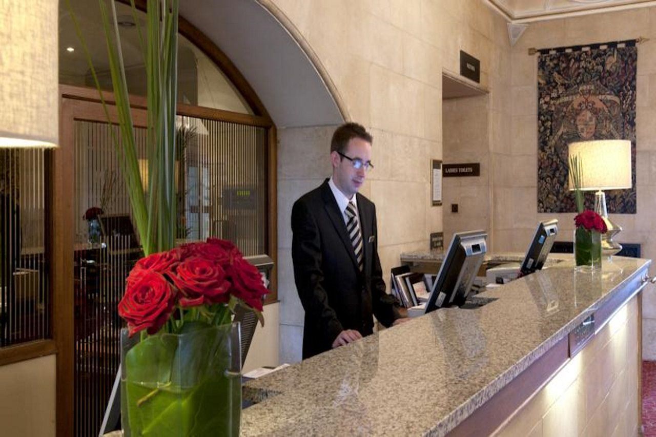De Vere Selsdon Estate