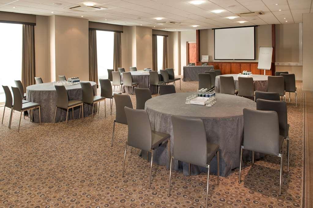 Birch Selsdon Hotel 4*