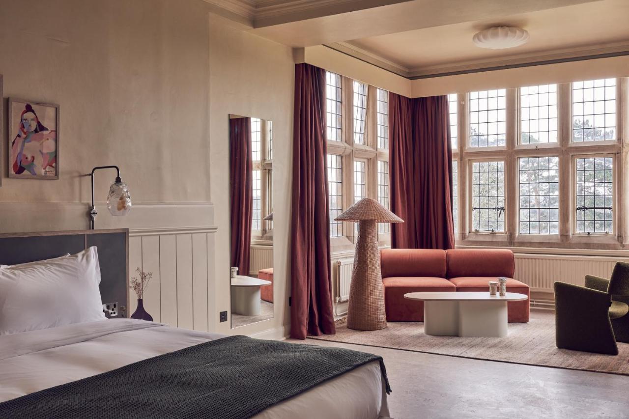 Hotel Birch Selsdon 4*