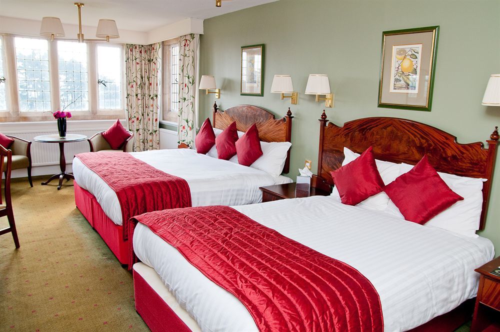 Hotel Birch Selsdon 4*